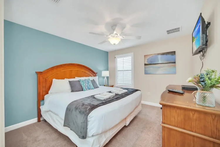 Pool W/private View! Harry Potter, Mickey Murals