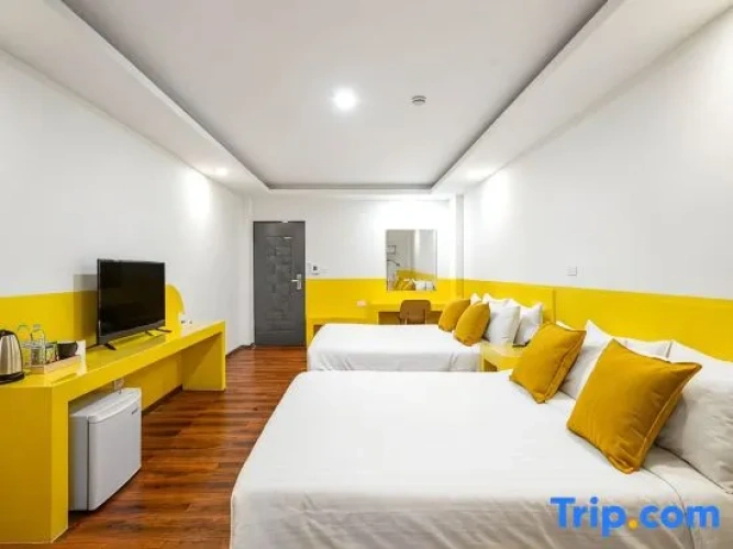 Superior Quadruple room