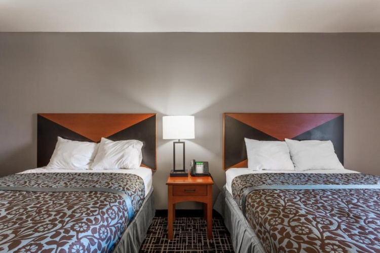 Quadruple Suite