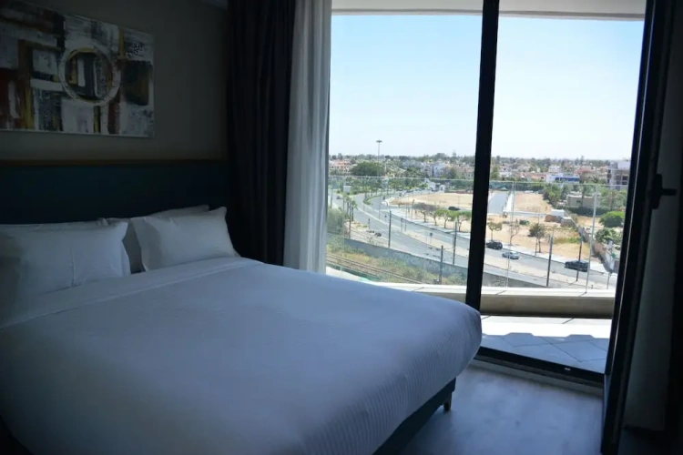 Deluxe Single room