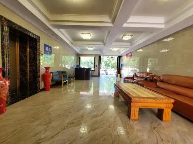 Yinhe Hotel