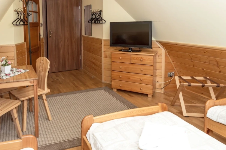 Standard Triple room with balcony