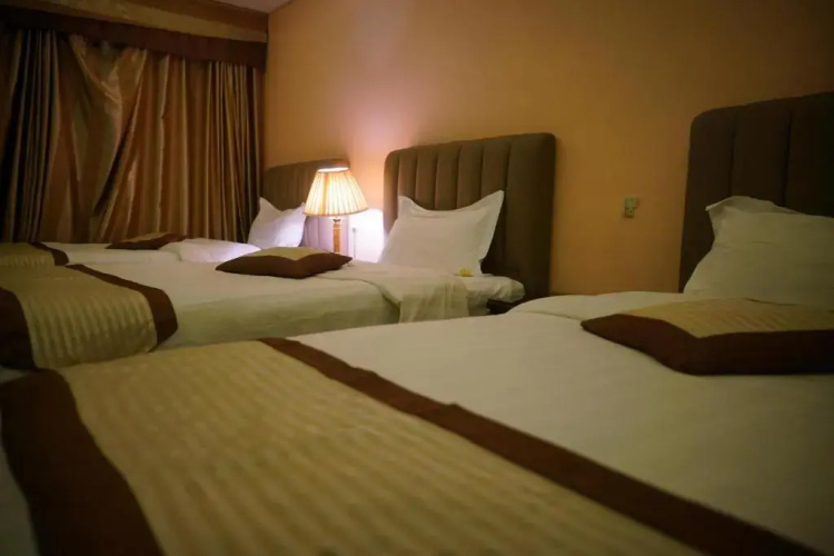 7 Wonders Hotel