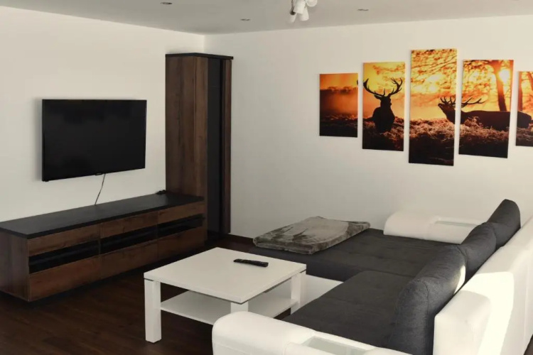 Sunseitn Apartments