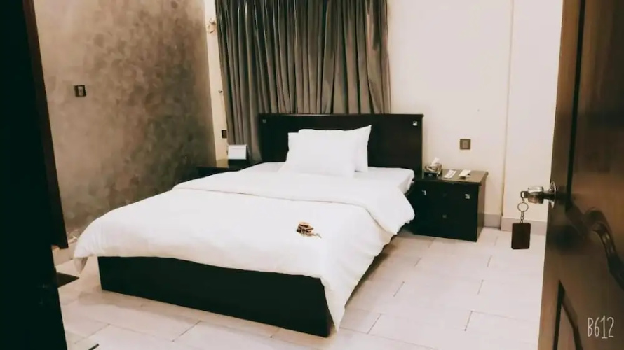 The Elet - Business Hotel