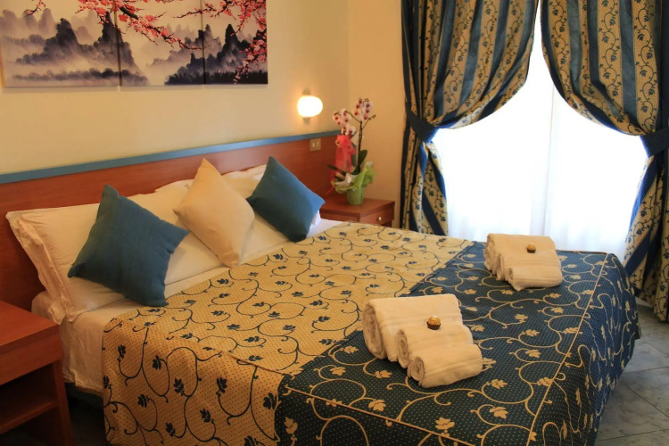 Hotel Paradise