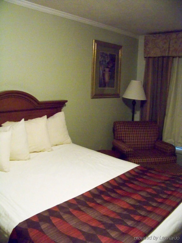 White Columns Inn