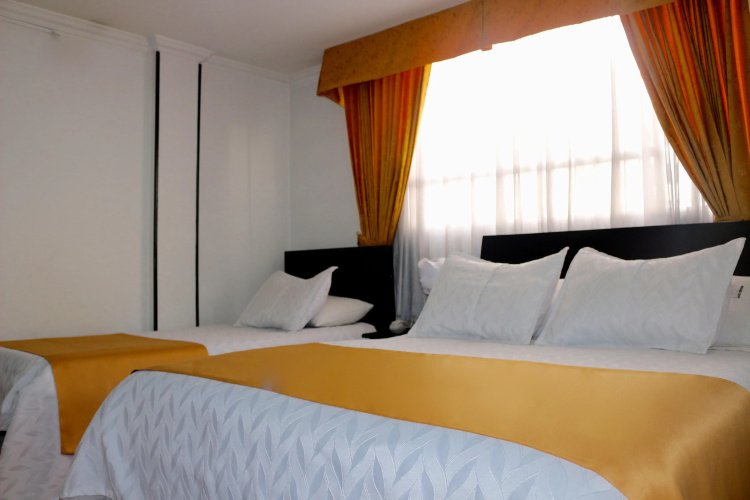 Hotel Ferrovial Inn
