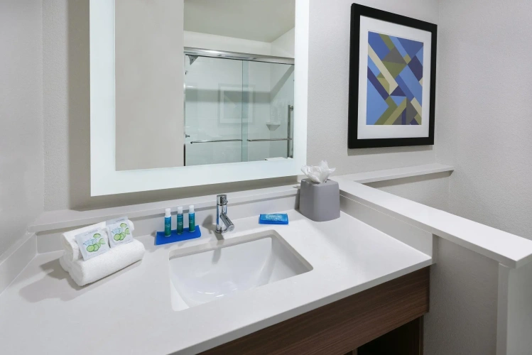 1 Bedroom Double Suite