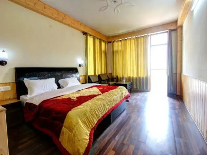 Hotel Manu Palace