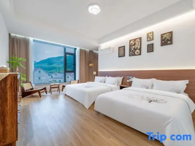 Deluxe Family room