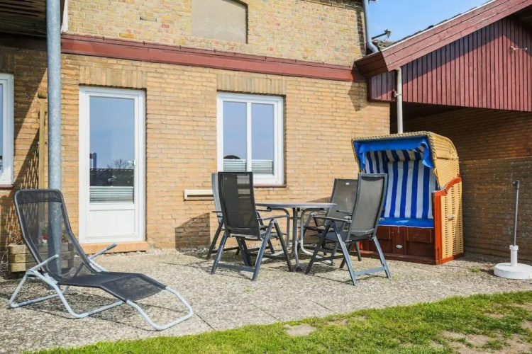 Buedlfarm-Treckerschuppen