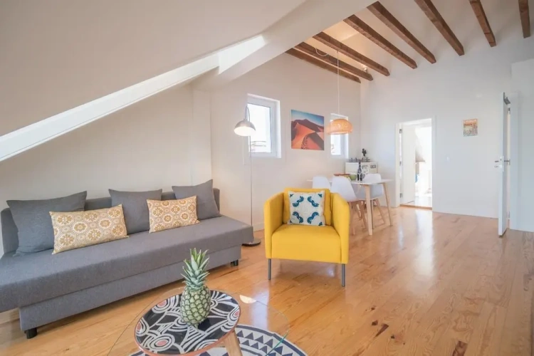1 Bedroom Apartment with sea view