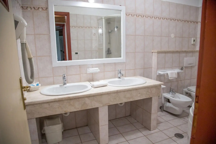 Assinos Palace HotelOver view