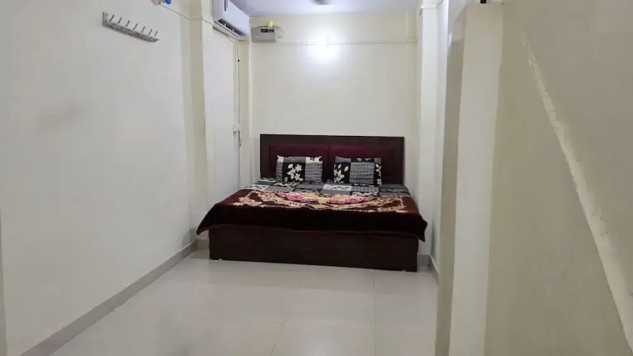 Ramlala Paying Guest House
