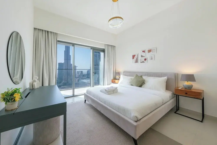 Downtown Dubai 3BR Burj Royale