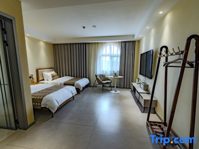 Standard Double room with garden view