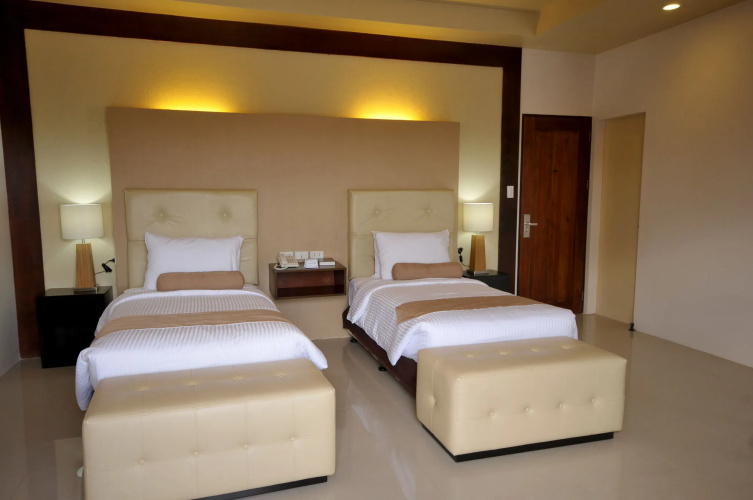 Sierra Hotel