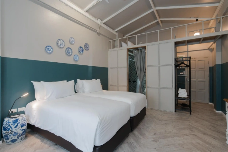 Deluxe Triple room