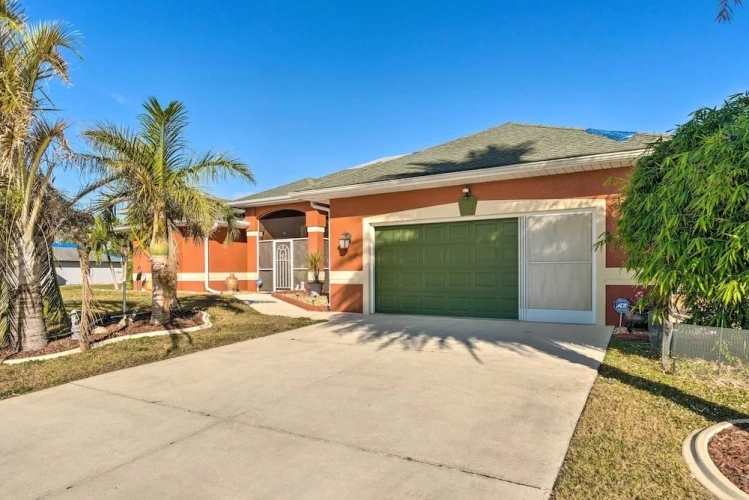 4 Bedrooms Cottage