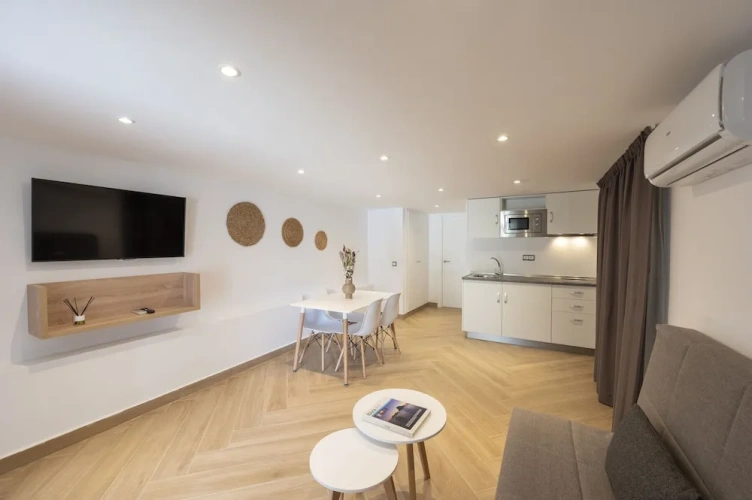 1 Bedroom Standard Apartment