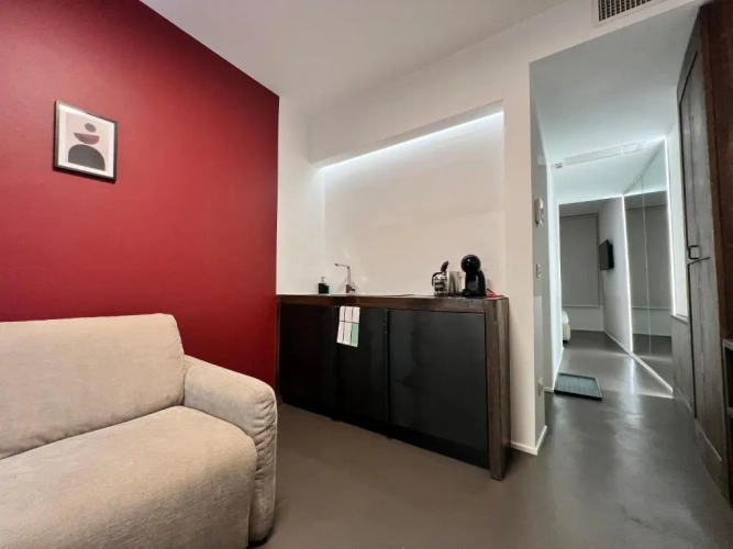 Deluxe Studio