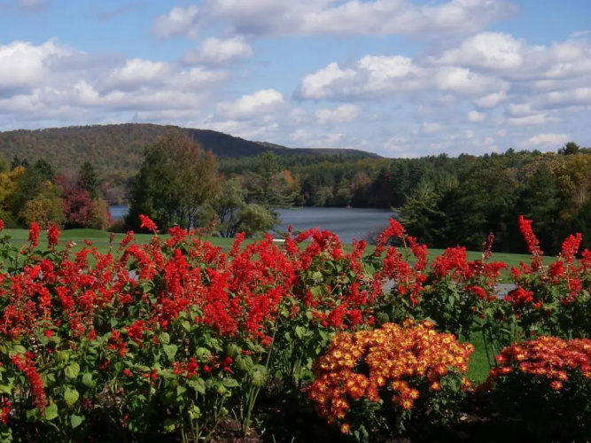 Skytop Lodge