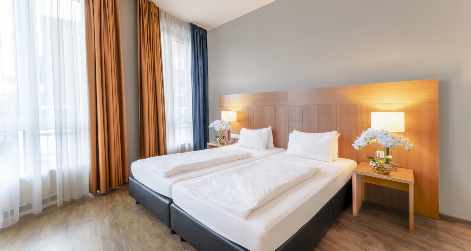 Plaza Premium Koln