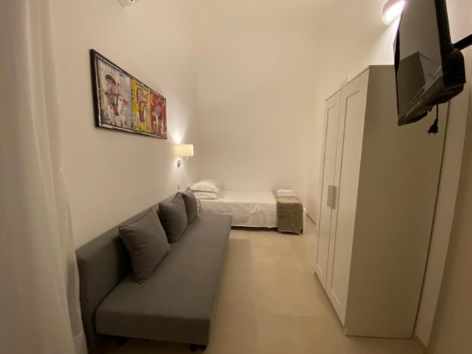 3 Bedrooms Apartment