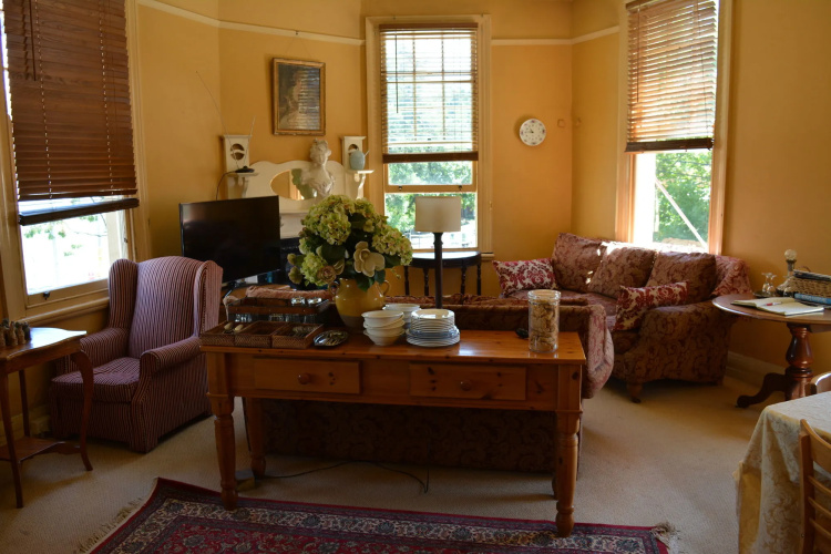 Australian Heritage Hotel