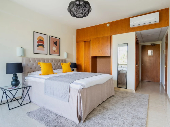 Modern Studio With Balcony