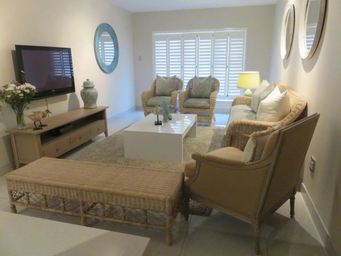 Island Way Villa