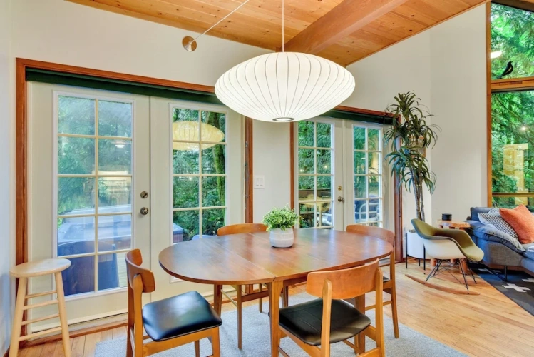 2 Bedrooms Cottage