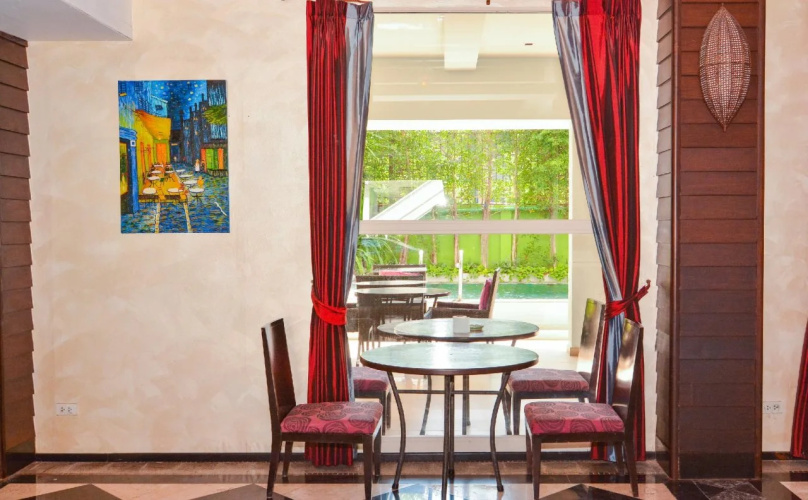 Rich Boutique Hotel