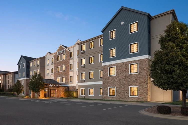 Staybridge Suites Wichita