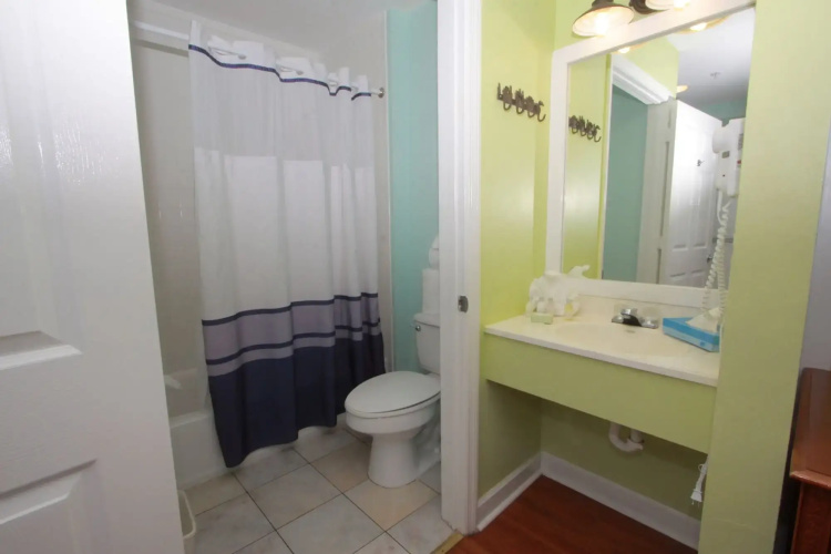 The Lighthouse Resort Inn & Suites
