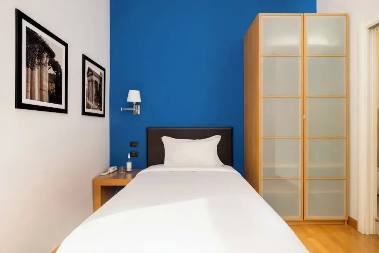 Standard Single room with city view