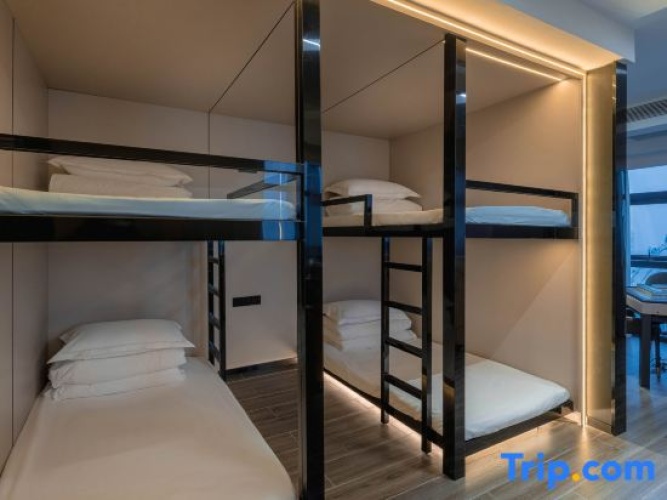 Bed in Dorm