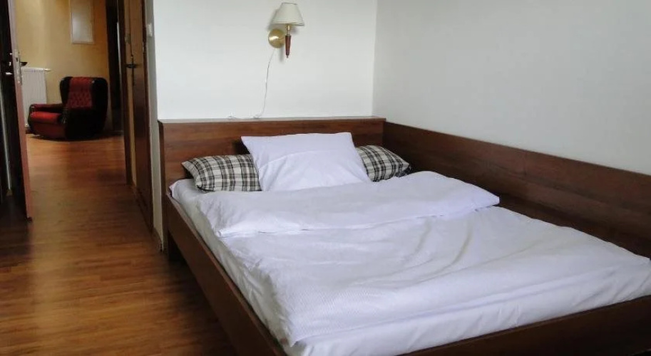 Weranda Restaurant & Rooms