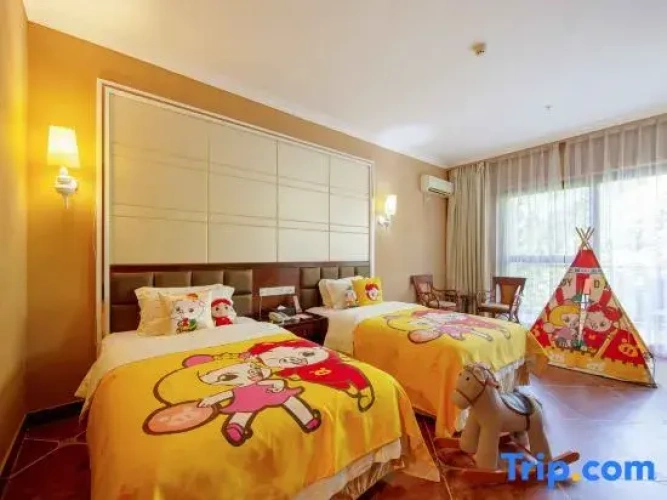 Standard Twin Family room