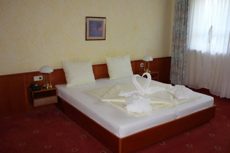 Hotel Sanotel