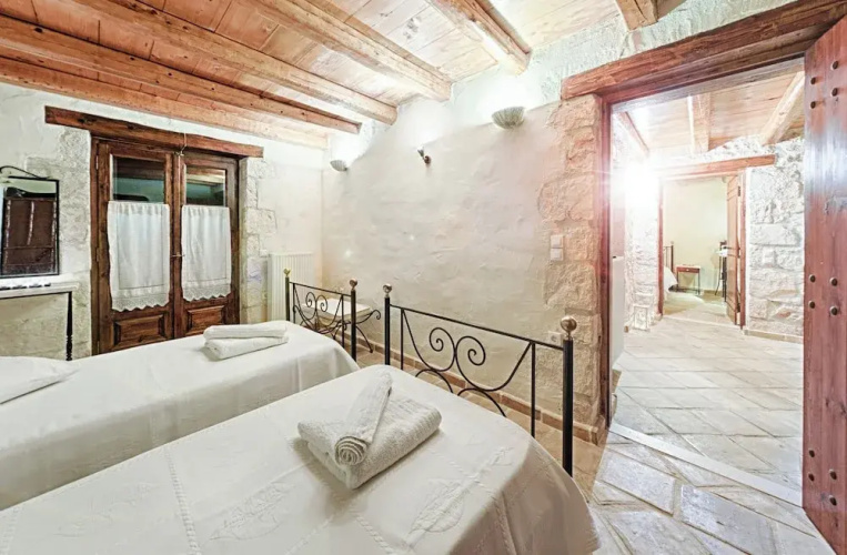 Villa Poseidon Superior Suite