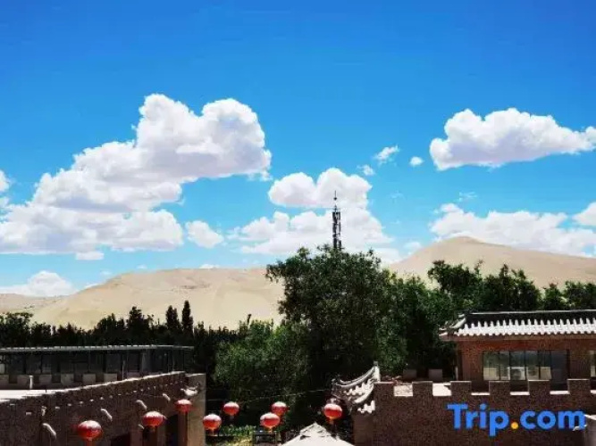 Huanxisha Hostel