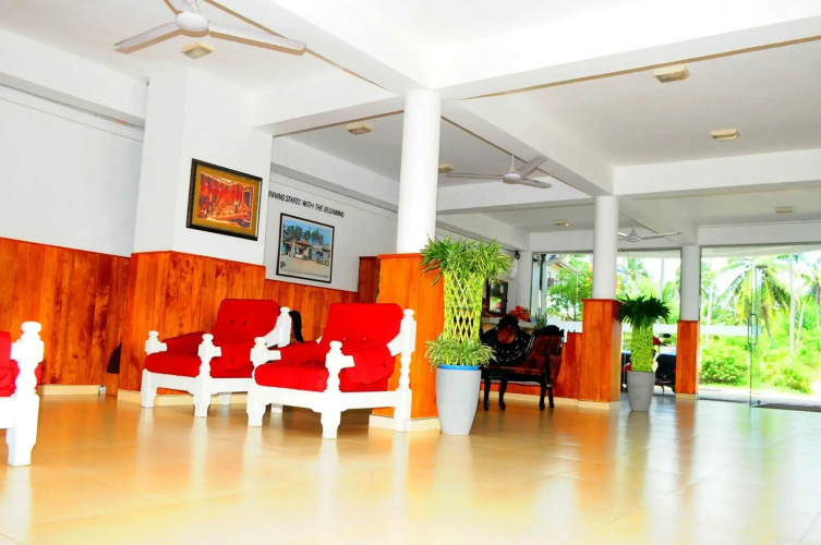 Lanka Beach Hotel