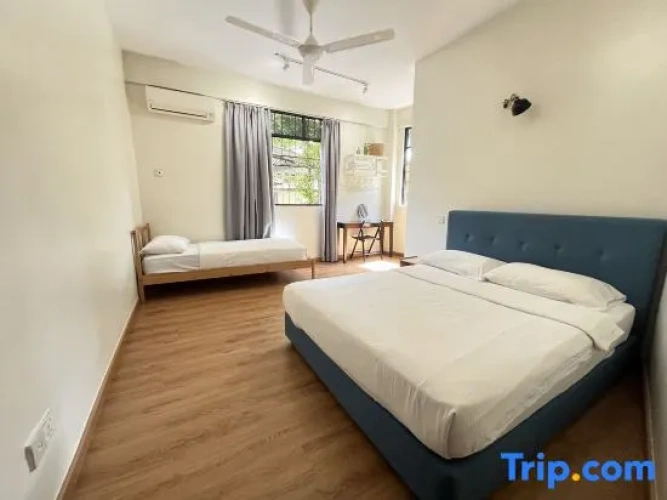 3 Bedrooms Apartment with balcony