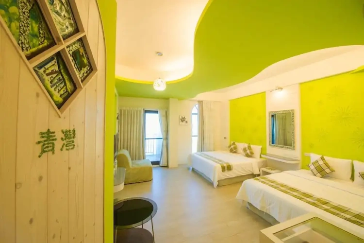 Standard Quadruple room