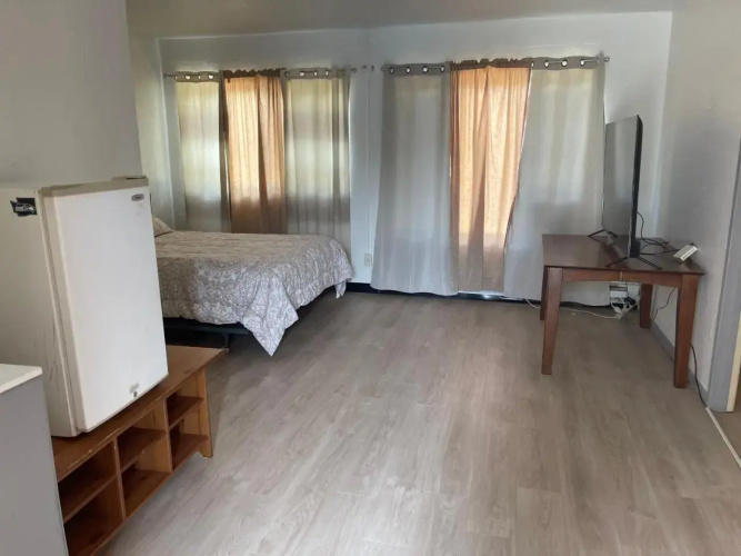Legend Motel
