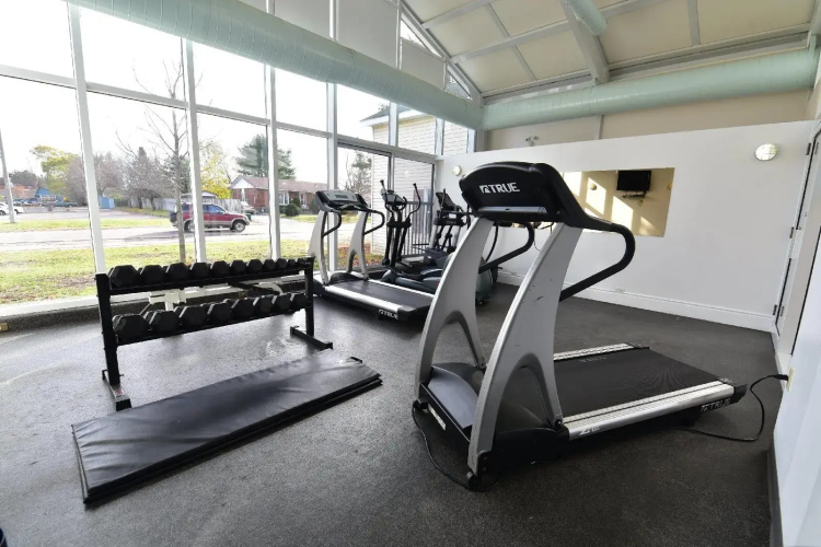 Clarion Hotel & Conference Centre - Pembroke