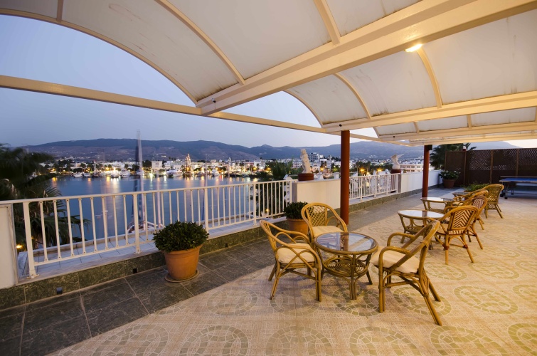 Kosta Palace City Hotel photo 32