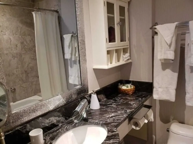 Deluxe Double Suite with balcony